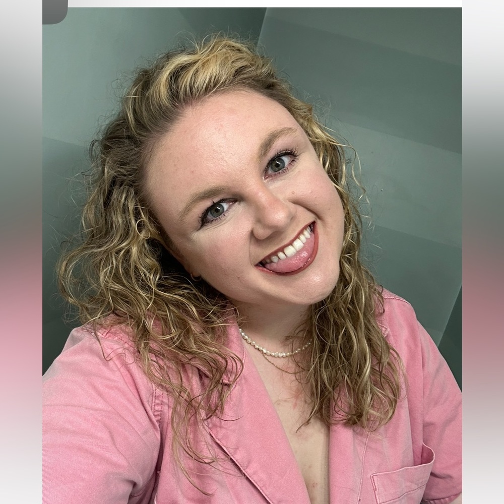 Meet your Posher, Liv!